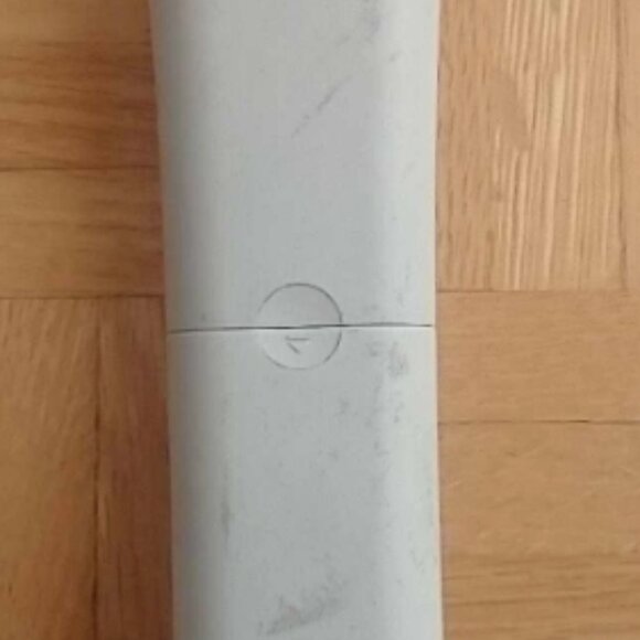 Japanese Microsoft Xbox 360 Media Remote Control - Picture 2 of 2